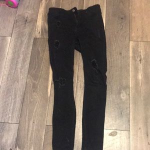 holister ripped back jeans